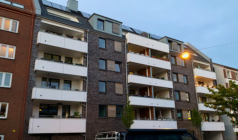 Living in Bremen-Findorff: Exclusive 3.5 room gallery apartment