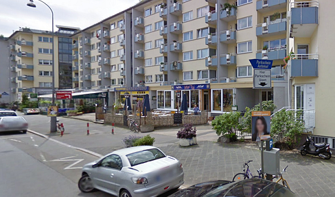 Bright 1-room apartment with balcony & fitted kitchen in prime location in Augustaanlage