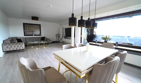 Spacious condominium with converted loft and balcony