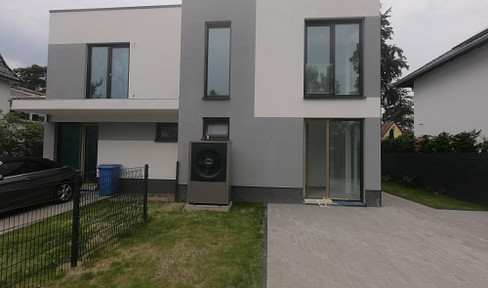 New build-150 m² in Berlin-Müggelheim | A+ | roof terrace & 2 parking spaces | ready for immediate occupancy