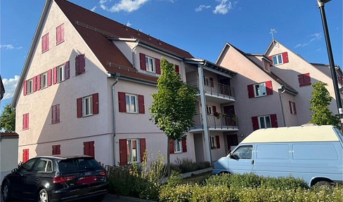 Large top floor apartment with a view of the countryside in Nehren