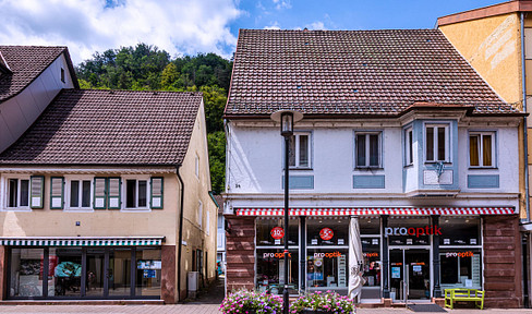 Two houses - top yield 8% - each with private apartments & commercial unit