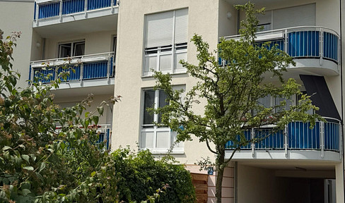 From private owner - charming 2-room apartment in top location, barrier-free