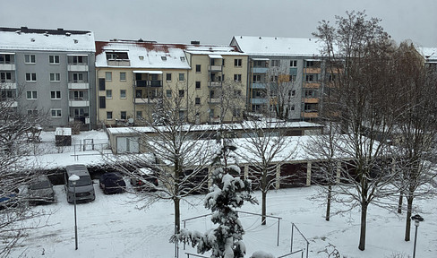 Helle, zentrumsnahe Wohnung mit moderndem Badezimmer