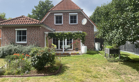 Beautiful and cozy efficiency house 40 in beautiful nature!