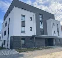 2 room apartment on the ground floor with garden like new