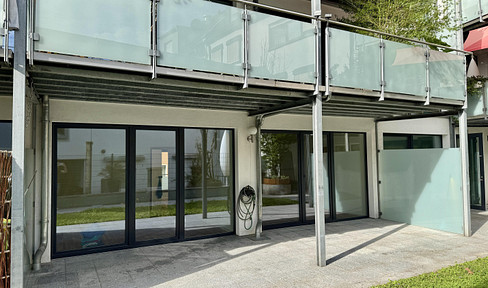 Light-flooded 3-room apartment with large terrace