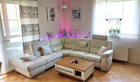 Stylish, sunny 3-room ground floor apartment with conservatory, basement & fireplace - commission-free!