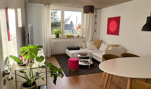 Bright 3-room apartment in a quiet, central location