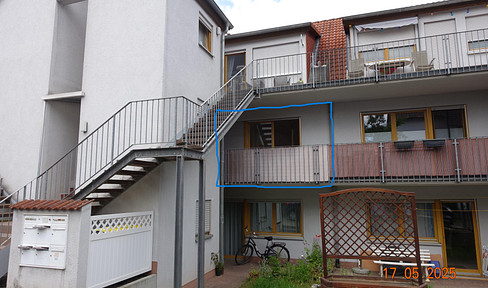 2-room condominium balcony parking space Schlitz