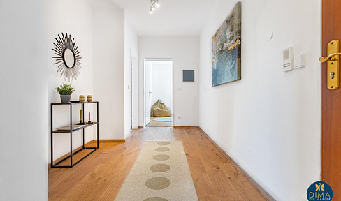 Shared apartment furnished (3 rooms available)