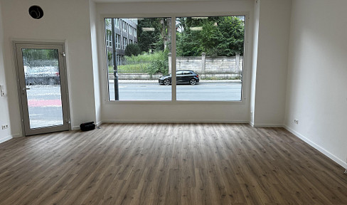 2-room office with air conditioning in a good city center location with parking spaces for rent