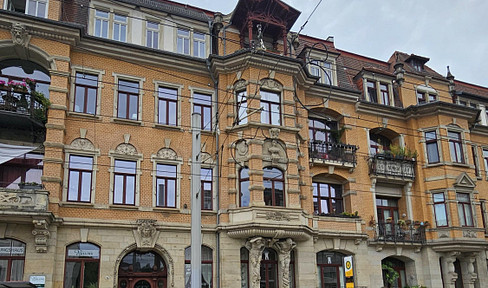 3.5 rooms, balcony, near Wasaplatz in historic building, commission-free