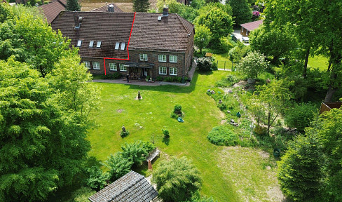 Country house on a park-like plot