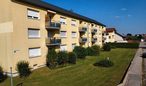 Condominium for immediate takeover!