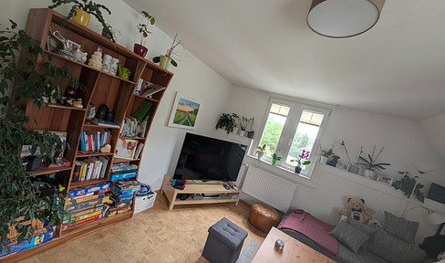 4-room apartment with loft conversion, 2 parking spaces & top location Neckargemünd