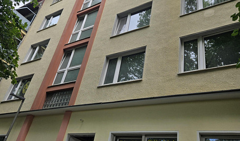 ! Free of commission ! Factor 12,7 ! Yield property in DO. City-West incl. expansion option + AIRBNB option