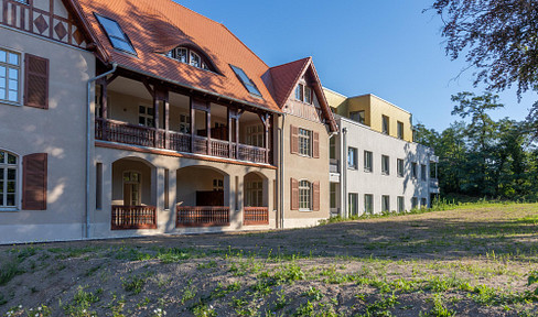 Erstbezug -  Große Dachgeschoß-WE - Vollholzdielen, Marmorbad - Seezugang