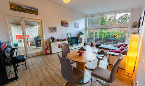 Spacious detached/two-family house in a prime location with a great garden