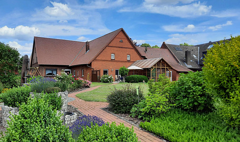 House for sale in a village on the Weser River.