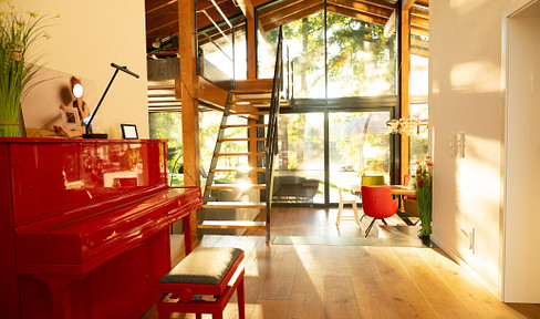 Unique lakefront home - Unique Lakefront Home