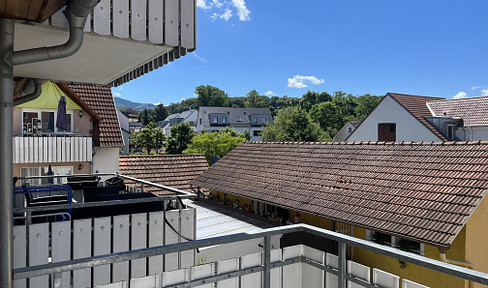 Fully renovated 2-room apartment with balcony in Müllheim