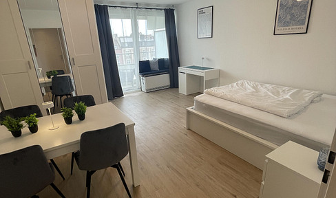 NEU saniertes und möbliertes Apartment im 2. OG - direkt an der Theresienwiese