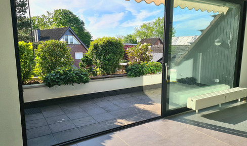 Dachgeschoss-Maisonette in Wittlaer, 3-Zimmer, Sonnenterrasse, Kamin, EBK. Teilweise Rheinblick.