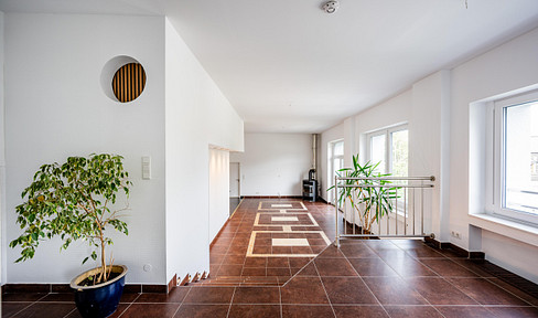 Ab 01.11 o später: renoviertes Loft 76 m², EBK - Kamin - Fußbodenheizung - (Carport), inkl. WLAN