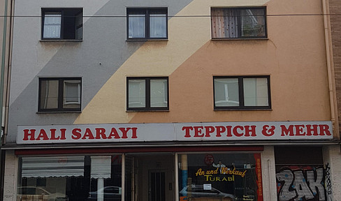 Suitable for shared flat! 4th floor WITHOUT elevator! renovated 3-room apartment with balcony in Duisburg-Hochfeld