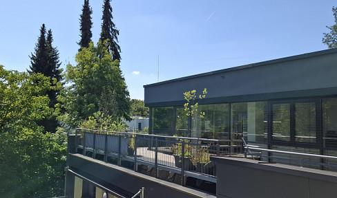 Schmuckstück Nymphenburg/Obermenzing - Exklusive Penthouse-Wohnung mit umlaufender Dachterrasse