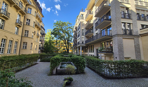 Ready-to-occupy penthouse on Ernst-Reuter-Platz - large balcony - energy efficiency B