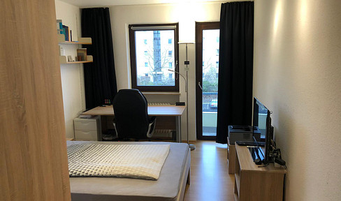 Comfort apartment with south-facing balcony and underground parking - furnished, close to the city center