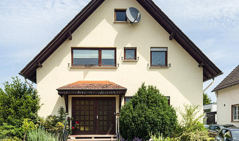 Spacious one/two-family house with garden paradise in a central location in Wittlich
