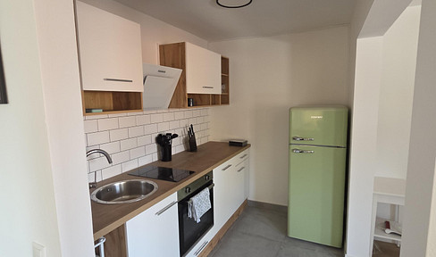 Möblierte 2Z-Wohnung im Zentrum - Wohnen auf Zeit ab 1.11