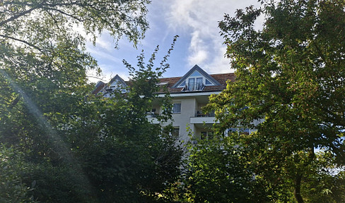 Large 2-room attic apartment in Lankwitz as a solid investment
