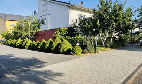 TOP location on the sought-after Heddesdorfer Berg in Neuwied (Bienenkaul)
