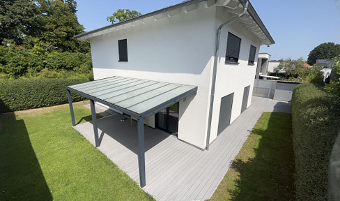 High-quality, solidly built, 5-room detached house with upscale interior in Baden-Baden.