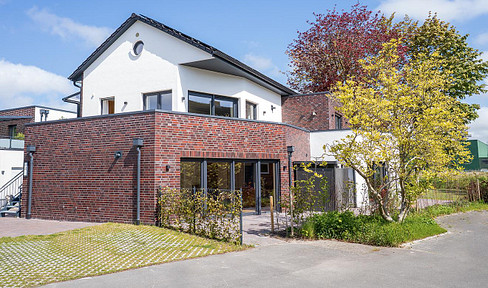 Living in a quiet location close to the city with low energy costs and maximum living comfort