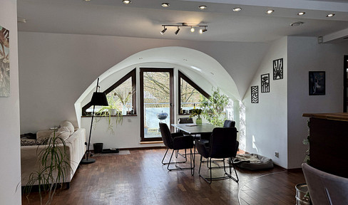 Free of commission: Charming attic apartment in the countryside
