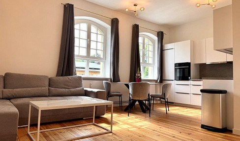 Exclusive 2-room apartment with terrace in the Villa von Holst on Griebnitzsee