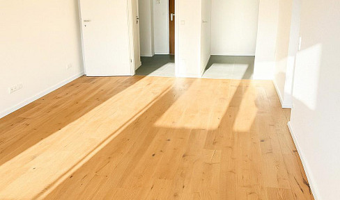 Erstbezug nach Sanierung: Geschmackvolle 2-Zimmer-Wohnung mit Balkon