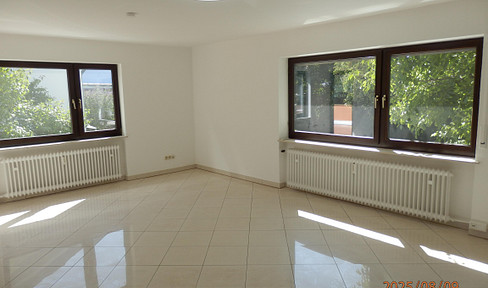 3 bedrooms, kitchen, 2 bathrooms, partially covered terrace and a parking space