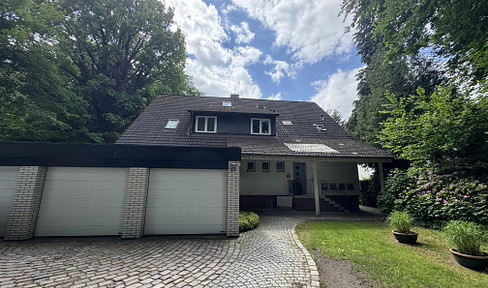 3-room - 109 sqm with roof terrace facing the greenery in Niendorf