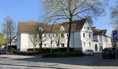 Beautiful large ground floor apartment with balcony in GLA-Mitte