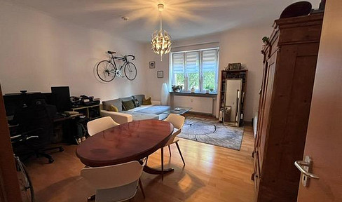 Beautiful 2-room apartment with a great balcony in Karlsruhe's Südweststadt district