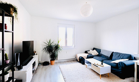 *ERSTBEZUG NACH SANIERUNG* Sonnige 3-Zimmer-Wohnung mit Einbauküche am Stadtoval in Aalen