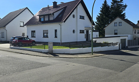 Ansprechendes freistehendes Ein-/Zweifamilienhaus + Anbau und separatem Eingang in Limbach