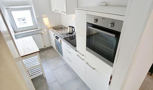 New tenant wanted: 3 ZKB in the heart of Bensheim - 2 min. to the train station