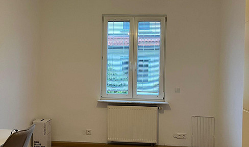 4-Zimmer-Wohnung Stuttgart Botnang in süßem Mehrfamilienhaus